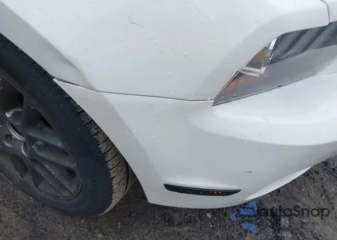 2012 Ford Mustang V6 Premium z USA, uszkodzony, nr VIN 1ZVBP8AM9C5242245